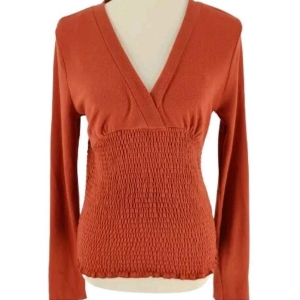 🙌 2 /$10 Coast-Ready V-neck Light Sweater Top